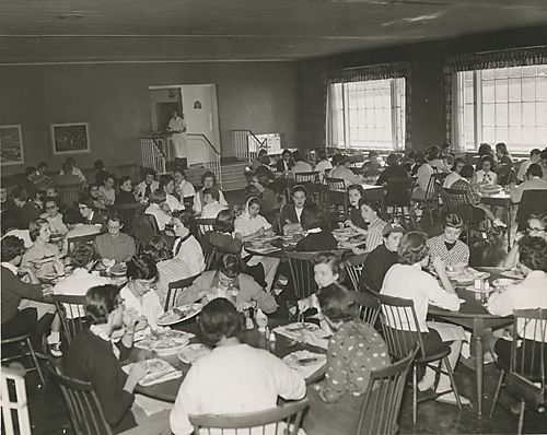 Woodland Hall dining room