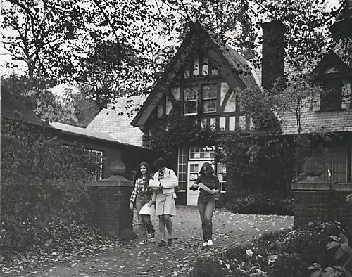 Mellon Carriage House