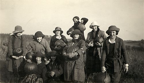 Class of 1924 on Mountain Day