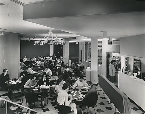 Snack Bar in Braun Hall 