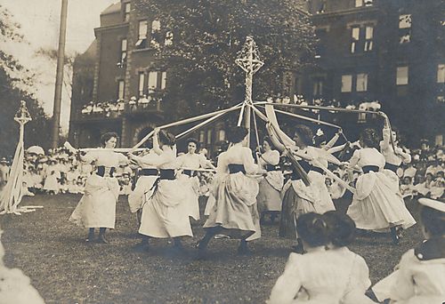 Students perform the Maypole dance