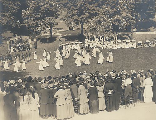 "Pakkennodan" on the green