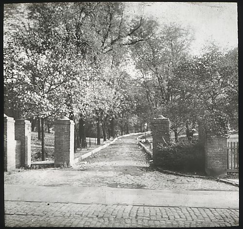 "Pennsylvania College for Women, Pittsburgh, Pa. Entrance to Woodland Road, Summer."