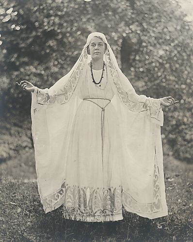 Lois Farr Hamilton, fiftieth anniversary pageant
