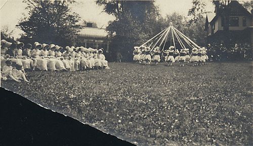 Maypole dance with lords and ladies