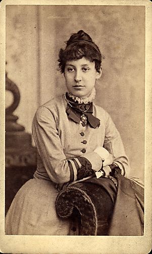 Flora McKnight Graduation Photo