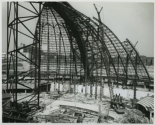 Construction of the Civic Arena's dome (3)