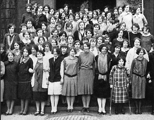 Freshman Class of 1925, picturing Rachel Carson